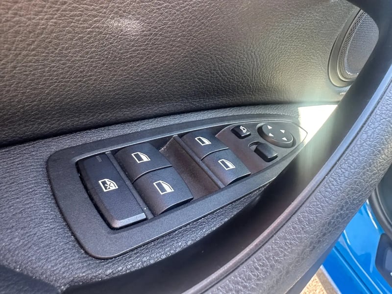 Photo de la voiture BMW X2 F39 xDrive 25e 220 ch BVA6 M Sport