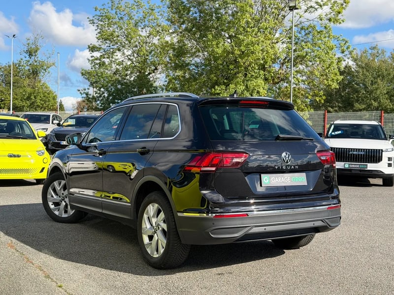 Photo de la voiture VOLKSWAGEN TIGUAN 1.5 TSI 150ch DSG7 Life Plus