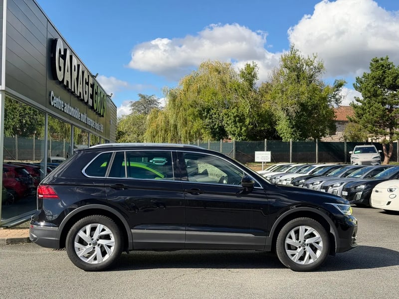 Photo de la voiture VOLKSWAGEN TIGUAN 1.5 TSI 150ch DSG7 Life Plus