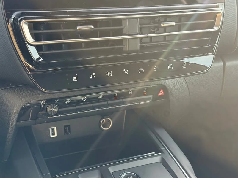 Photo de la voiture CITROEN C5 AIRCROSS Hybride 145 e-DCS6 Max