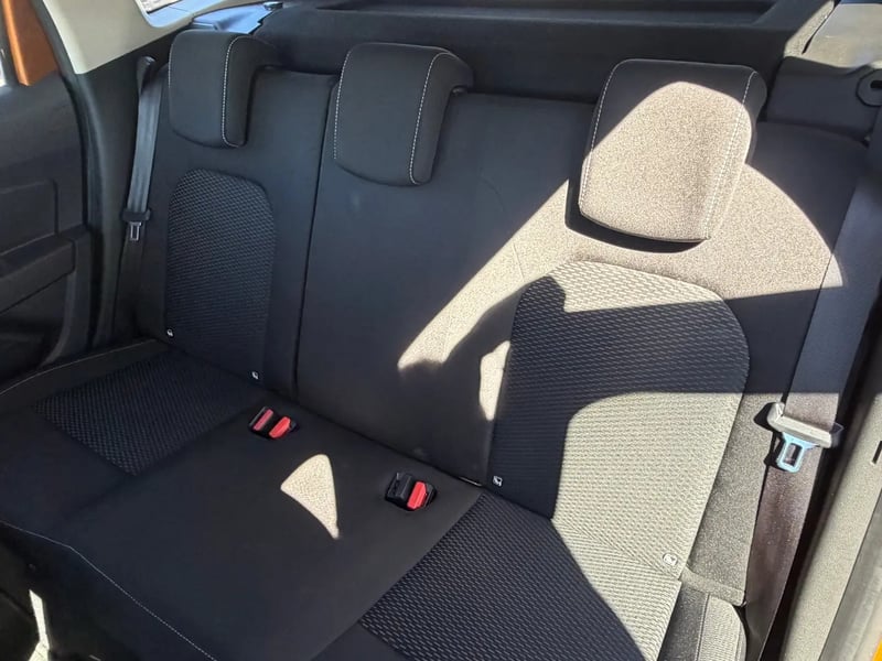 Photo de la voiture DACIA DUSTER Blue dCi 115 4x4 Confort
