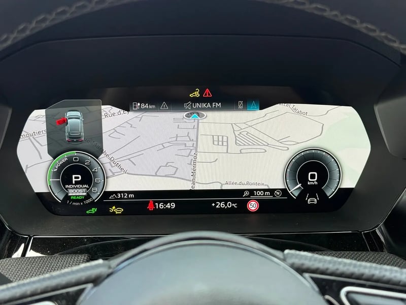 Photo de la voiture AUDI A3 SPORTBACK TFSI e Hybride rechargeable 204 S tronic 6 S line