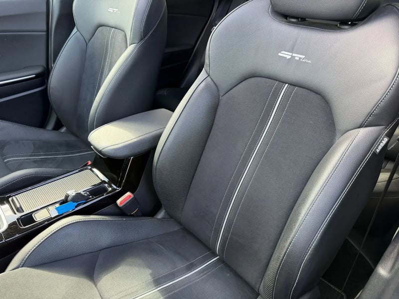 Photo de la voiture KIA PROCEED 1.5 T-GDi 160 ch DCT7 GT Line