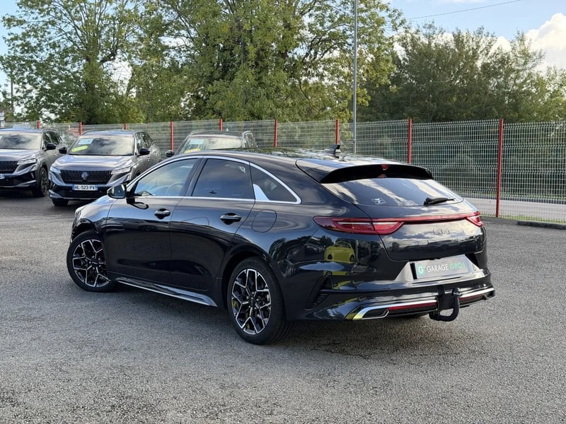 Photo de la voiture KIA PROCEED 1.5 T-GDi 160 ch DCT7 GT Line