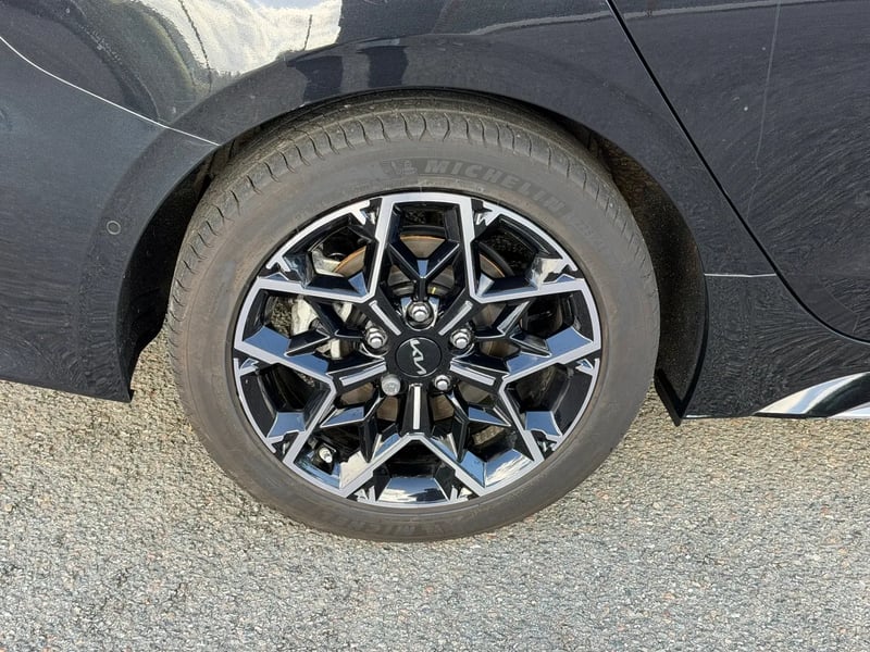 Photo de la voiture KIA PROCEED 1.5 T-GDi 160 ch DCT7 GT Line