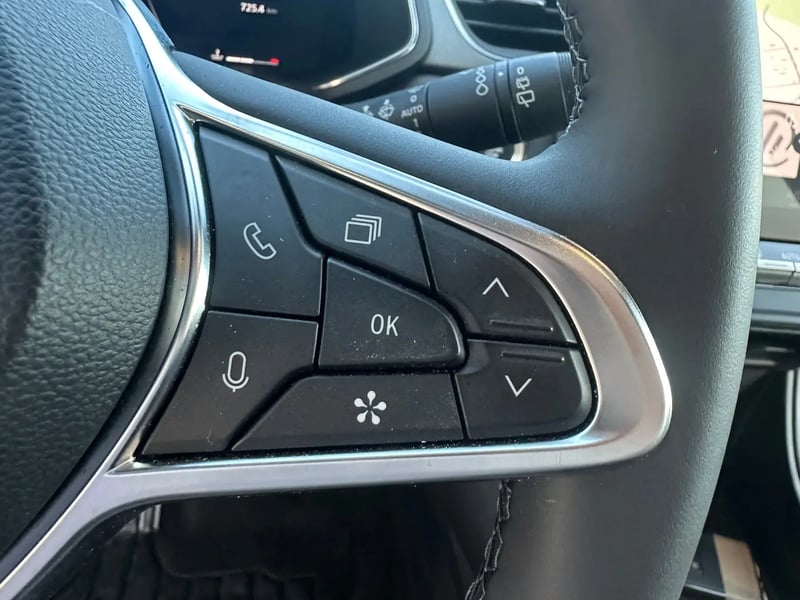 Photo de la voiture RENAULT CAPTUR Eco-G 100 ch Techno