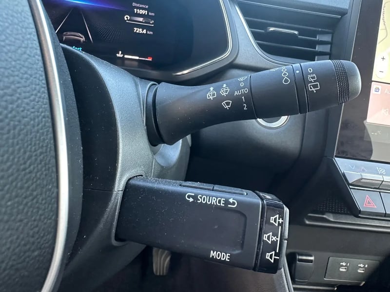 Photo de la voiture RENAULT CAPTUR Eco-G 100 ch Techno
