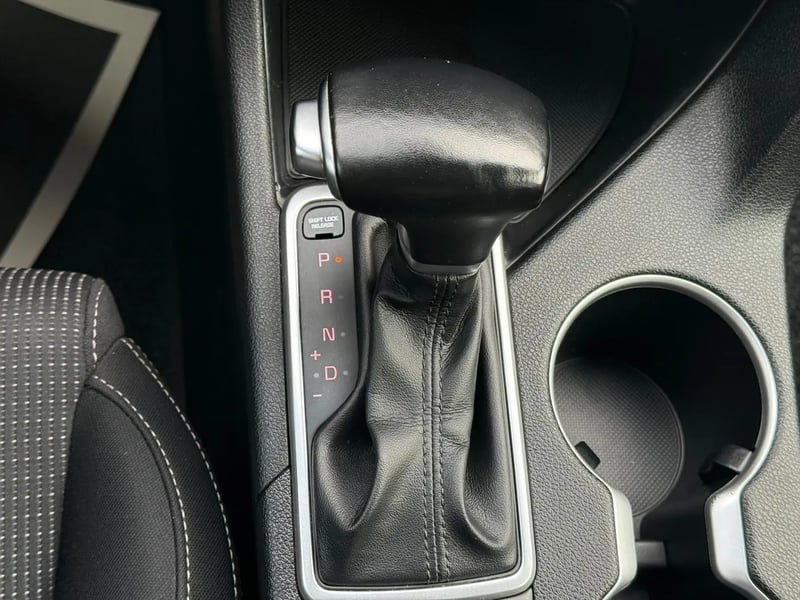 Photo de la voiture KIA SPORTAGE 1.6 CRDi 136 ISG 4x2 DCT7 Active