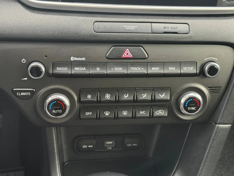Photo de la voiture KIA SPORTAGE 1.6 CRDi 136 ISG 4x2 DCT7 Active