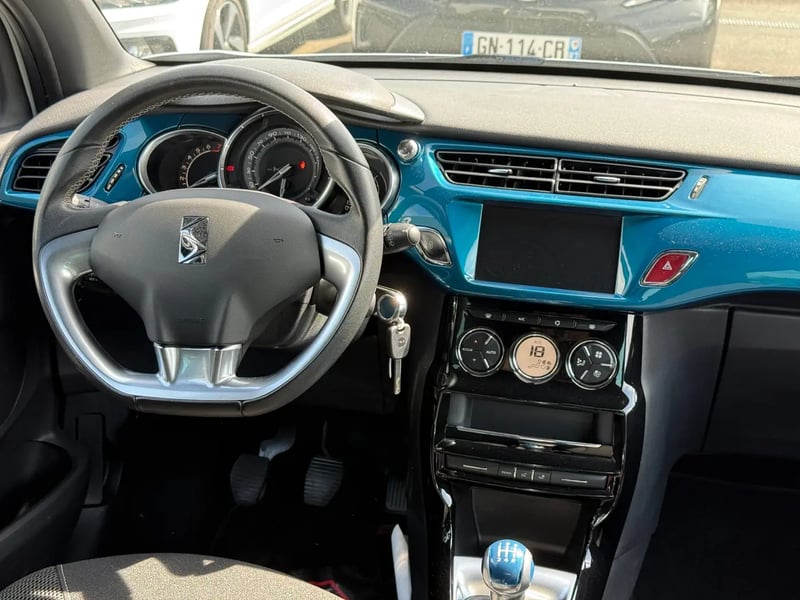 Photo de la voiture DS DS 3 PureTech 110 S&S BVM5 So Chic