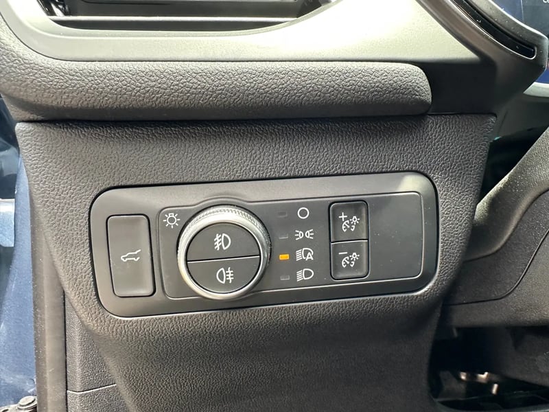 Photo de la voiture FORD KUGA 2.0 TDCi 120 S&S 4x2 Powershift ST-Line