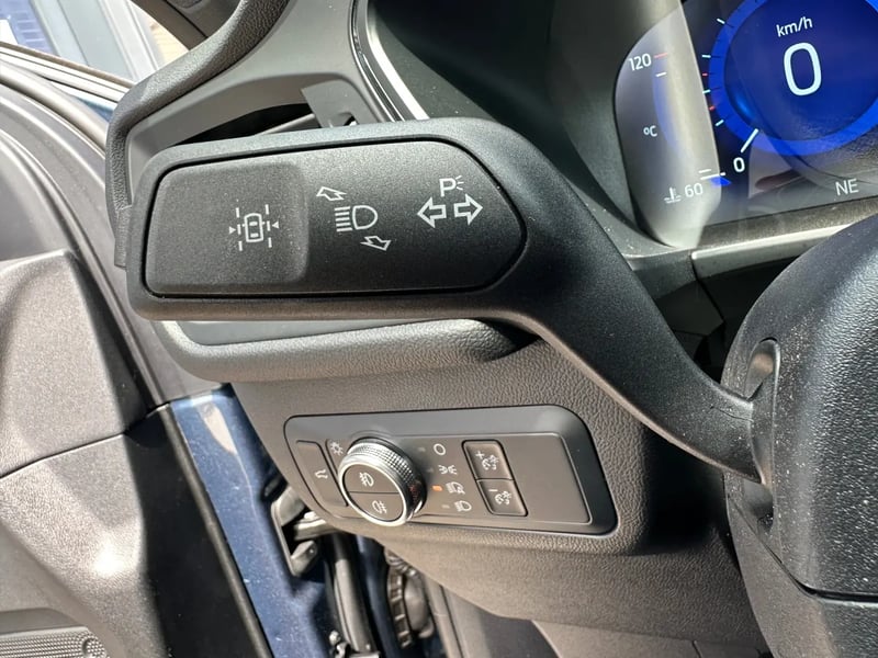 Photo de la voiture FORD KUGA 2.0 TDCi 120 S&S 4x2 Powershift ST-Line