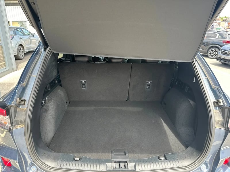 Photo de la voiture FORD KUGA 2.0 TDCi 120 S&S 4x2 Powershift ST-Line