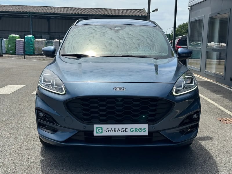 Photo de la voiture FORD KUGA 2.0 TDCi 120 S&S 4x2 Powershift ST-Line