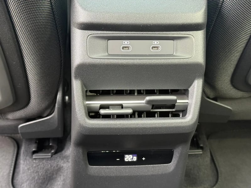 Photo de la voiture AUDI Q3 DIESEL TDI 150 ch S tronic 7 S line