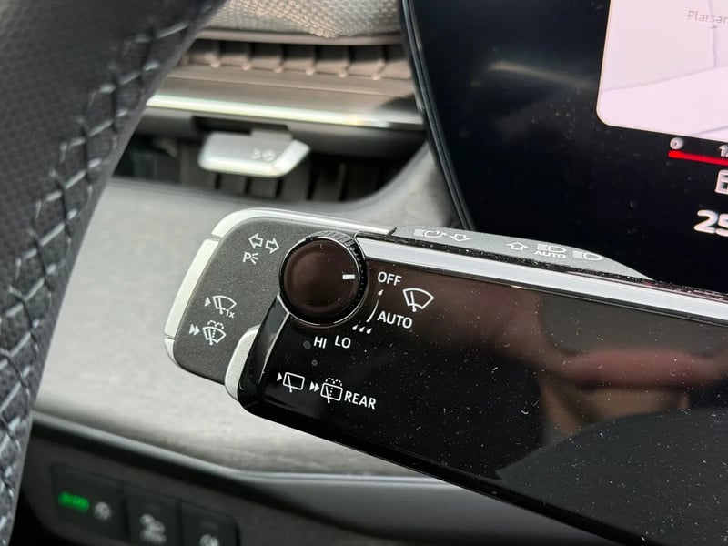 Photo de la voiture AUDI Q3 DIESEL TDI 150 ch S tronic 7 S line