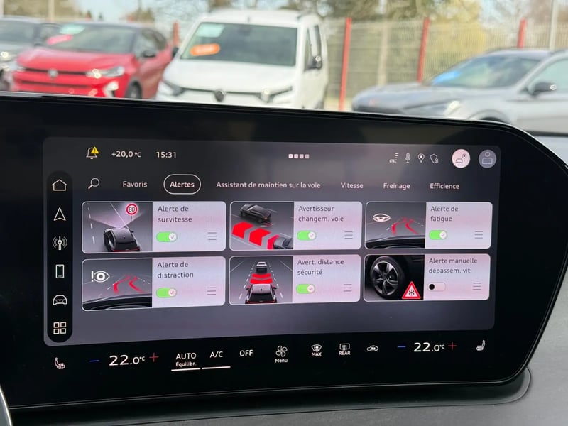 Photo de la voiture AUDI Q3 DIESEL TDI 150 ch S tronic 7 S line