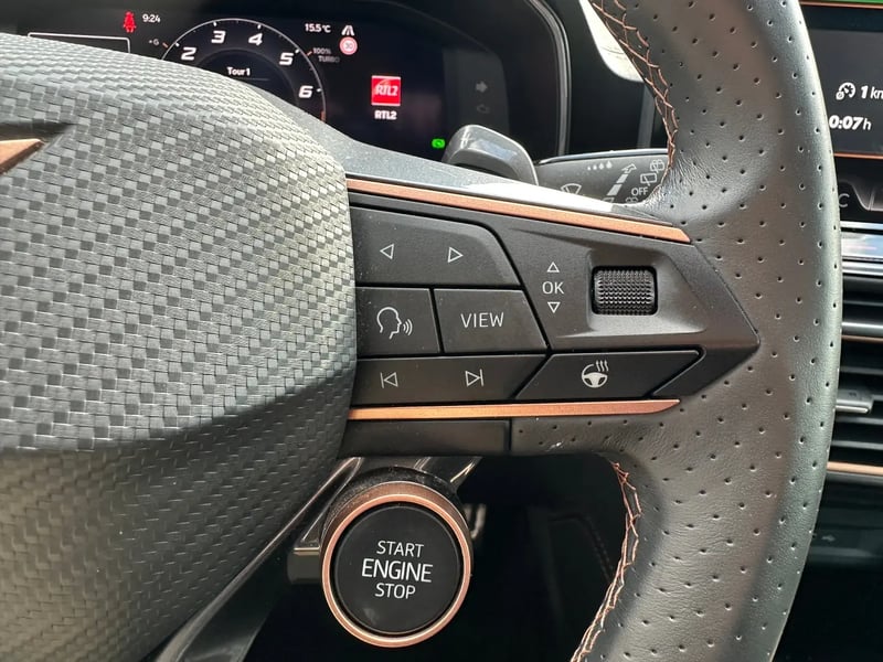 Photo de la voiture CUPRA FORMENTOR 1.5 eTSI Hybrid 150 ch DSG7 V