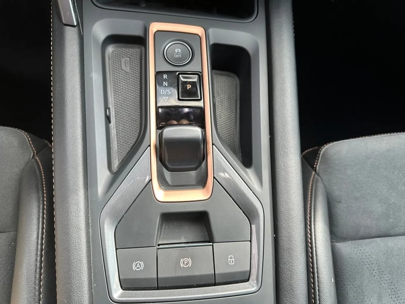 Photo de la voiture CUPRA FORMENTOR 1.5 eTSI Hybrid 150 ch DSG7 V