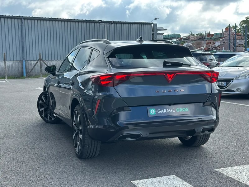 Photo de la voiture CUPRA FORMENTOR 1.5 eTSI Hybrid 150 ch DSG7 V