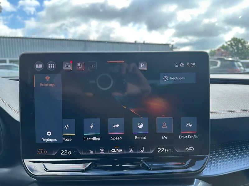 Photo de la voiture CUPRA FORMENTOR 1.5 eTSI Hybrid 150 ch DSG7 V