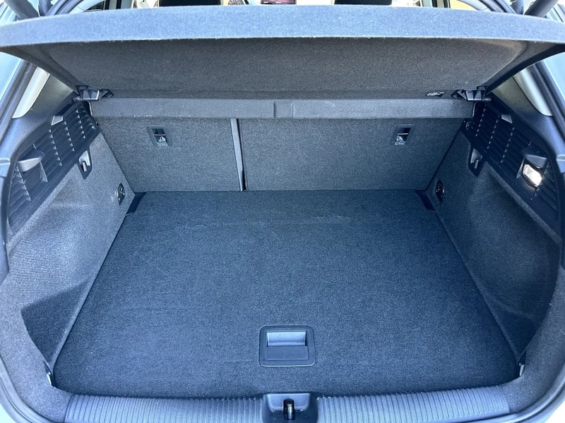 Photo de la voiture AUDI Q2 30 TFSI 110 BVM6 Advanced +S-LINE Ext