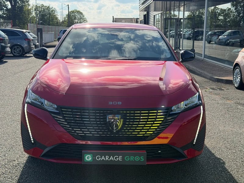 Photo de la voiture PEUGEOT 308 Hybrid 145 e-DCS6 Allure