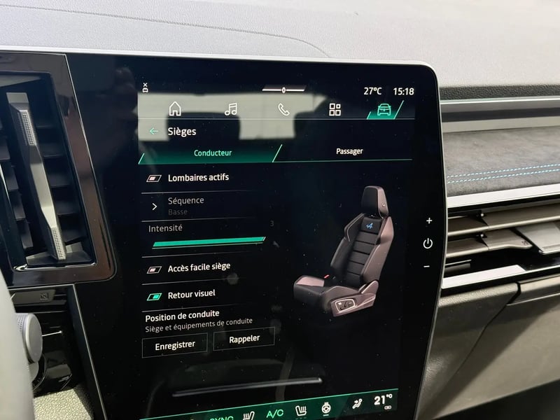 Photo de la voiture RENAULT AUSTRAL full hybrid E-Tech 200 ch Esprit Alpine