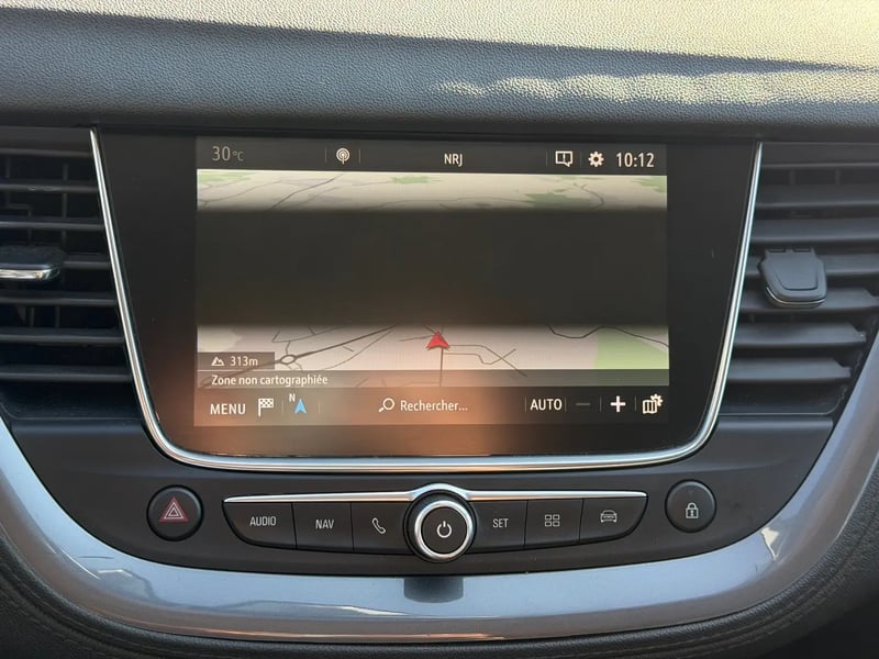 Photo de la voiture OPEL GRANDLAND X BUSINESS 1.5 Diesel 130 ch BVA6 Innovation Business