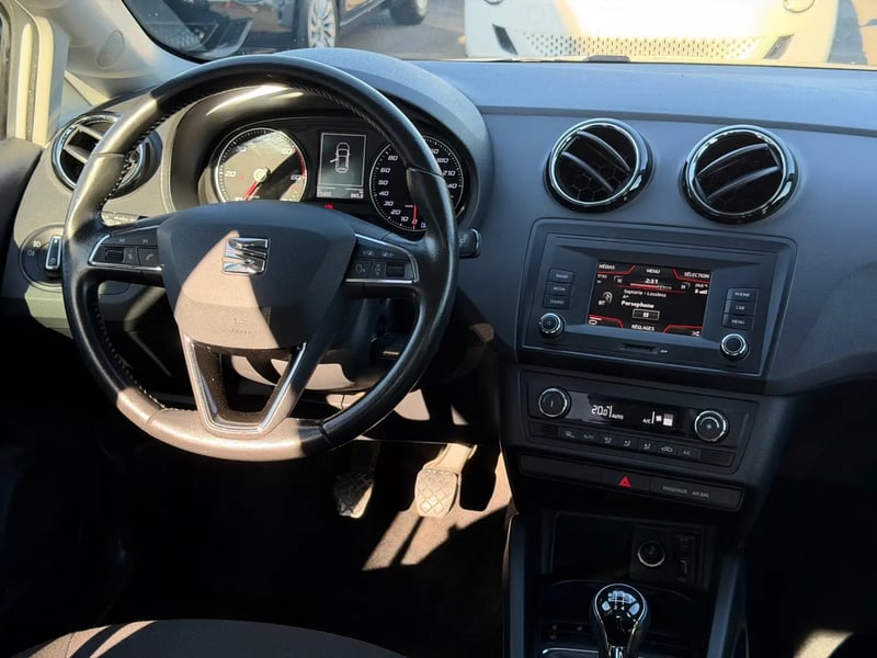 Photo de la voiture SEAT IBIZA 1.4 TDI 105 ch S/S Connect