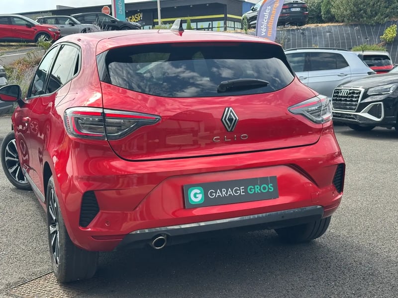 Photo de la voiture RENAULT CLIO V Eco-G 100 ch GSR2 Techno