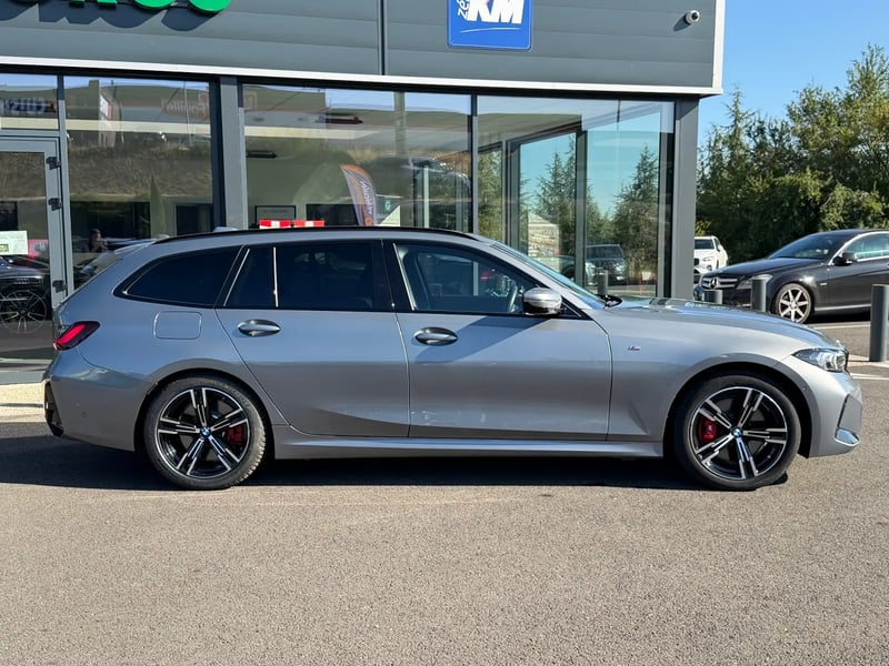 Photo de la voiture BMW SERIE 3 TOURING G21 LCI 2 Touring 320d xDrive 190 ch BVA8 M Sport