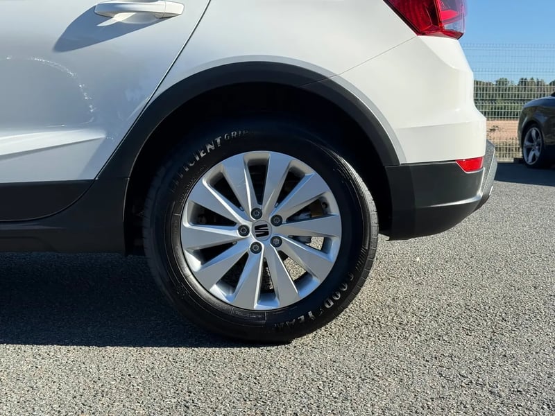 Photo de la voiture SEAT ARONA 1.0 TSI 115 ch Start/Stop DSG7 Business