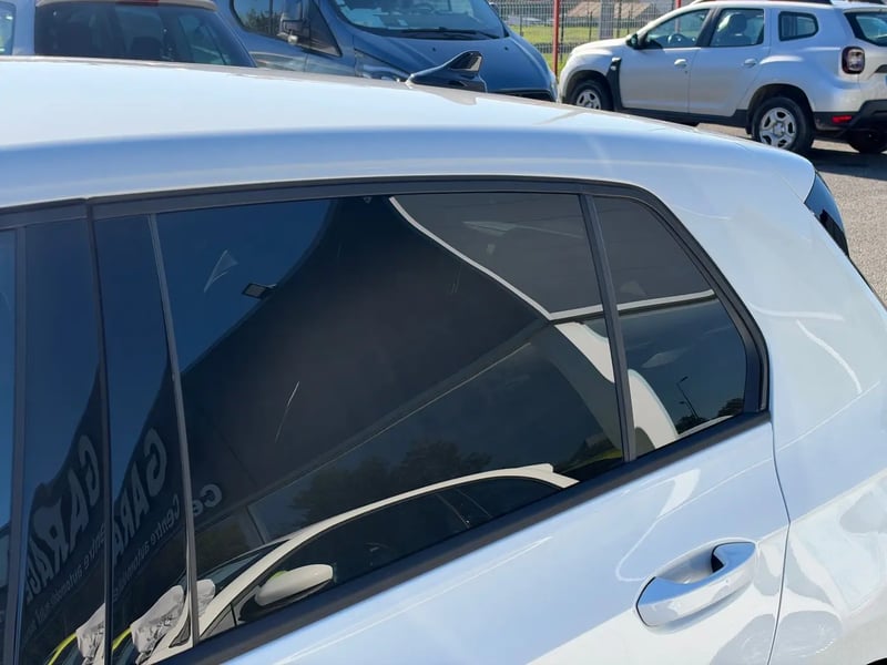 Photo de la voiture VOLKSWAGEN GOLF 1.5 eTSI OPF 150 DSG7 R-Line