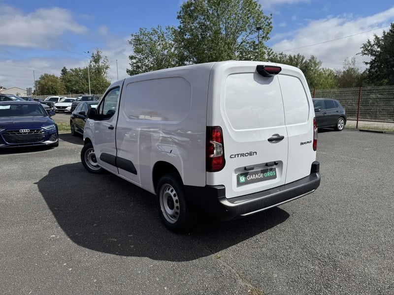 Photo de la voiture CITROEN BERLINGO VAN XL DIESEL 130 CH AUT.