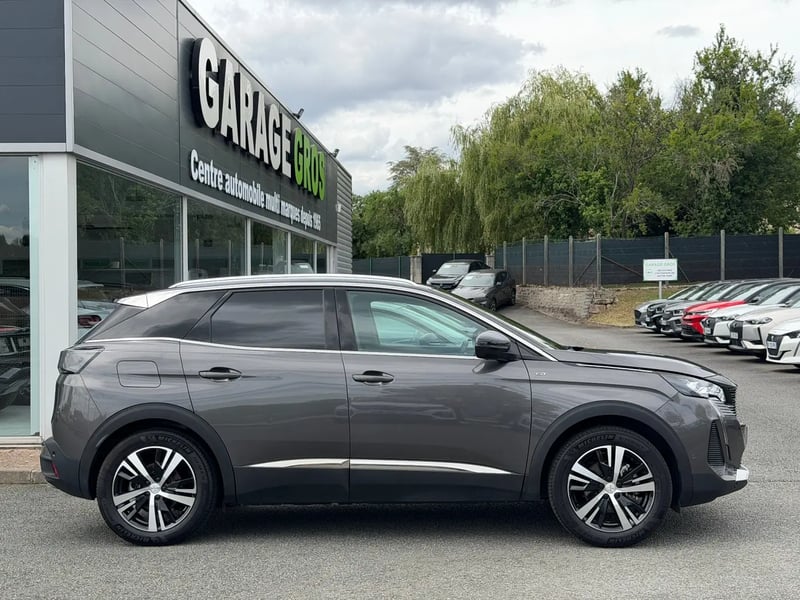 Photo de la voiture PEUGEOT 3008 PureTech 130ch S&S BVM6 GT
