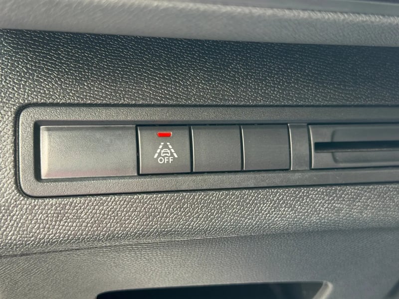 Photo de la voiture PEUGEOT 3008 PureTech 130ch S&S BVM6 GT