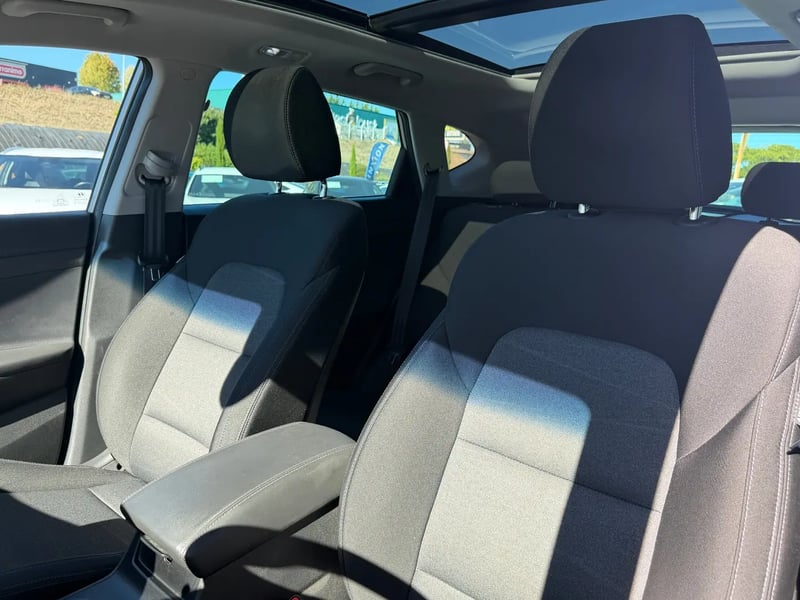 Photo de la voiture HYUNDAI TUCSON 1.6 CRDi 136 hybrid 48V DCT-7 Creative