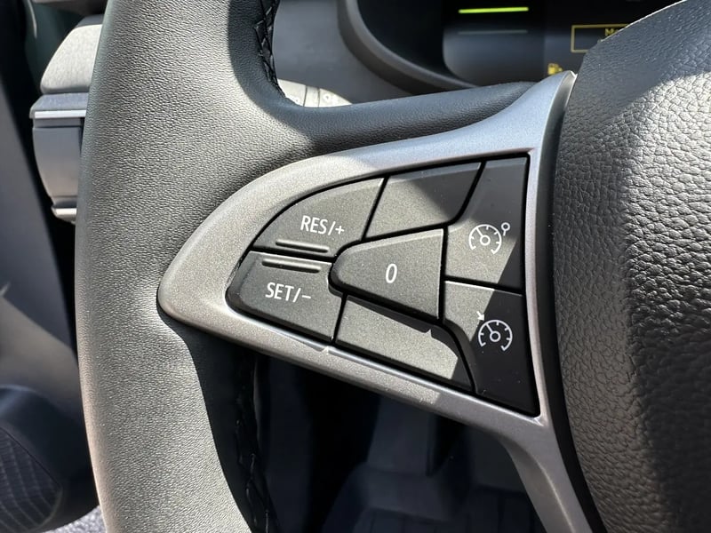 Photo de la voiture DACIA JOGGER Hybrid 140 7 places GSR2 Extreme