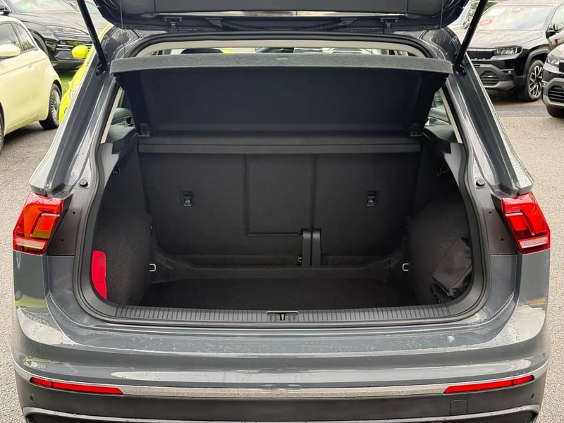 Photo de la voiture VOLKSWAGEN TIGUAN 1.5 TSI 150ch DSG7 Life Plus