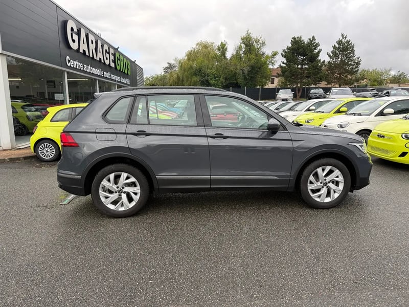 Photo de la voiture VOLKSWAGEN TIGUAN 1.5 TSI 150ch DSG7 Life Plus