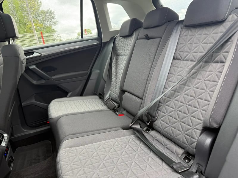 Photo de la voiture VOLKSWAGEN TIGUAN 1.5 TSI 150ch DSG7 Life Plus