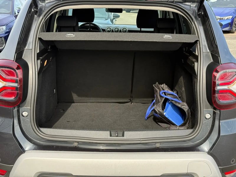 Photo de la voiture DACIA DUSTER TCe 150 FAP 4x2 EDC Prestige