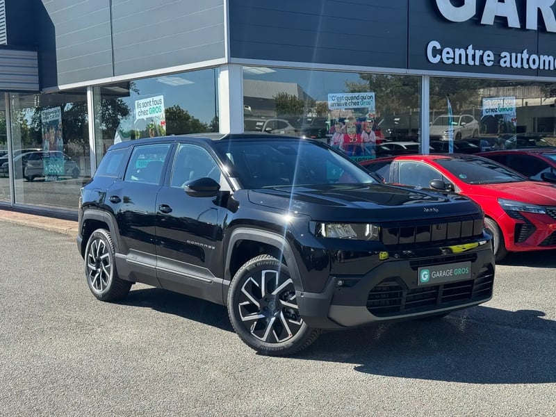 Photo de la voiture JEEP COMPASS 1.2 Turbo T3 145 ch BVR6 e-Hybrid Altitude