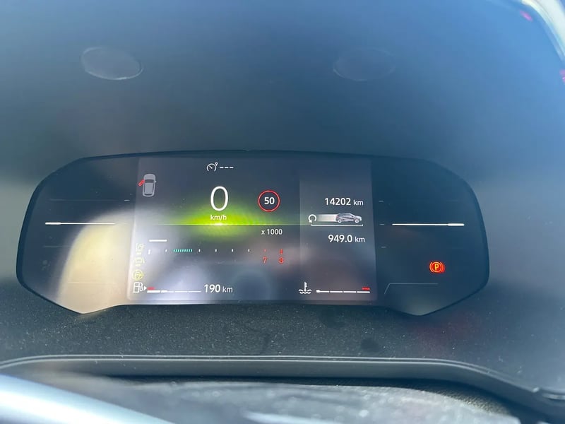 Photo de la voiture RENAULT CAPTUR TCe 90 ch Evolution