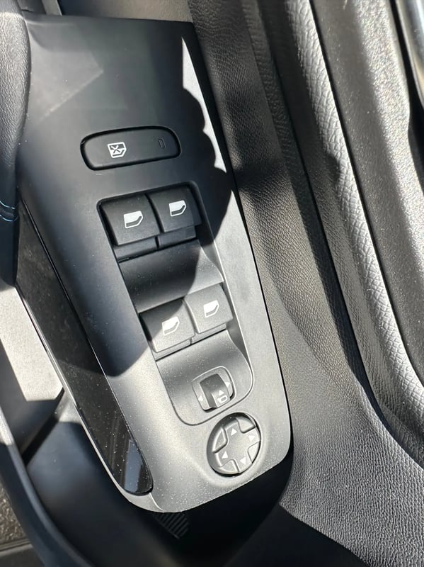 Photo de la voiture CITROEN C5 AIRCROSS BlueHDi 130 EAT8 Max