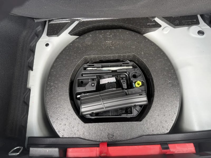 Photo de la voiture DS DS 3 CROSSBACK DS3 Crossback PureTech 130 EAT8 Performance Line