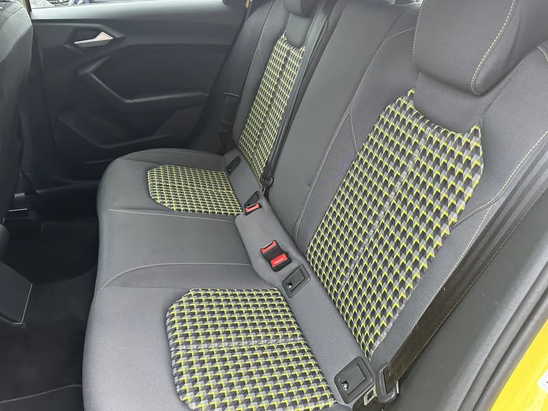 Photo de la voiture AUDI A1 SPORTBACK 25 TFSI 95 ch BVM5 S Line