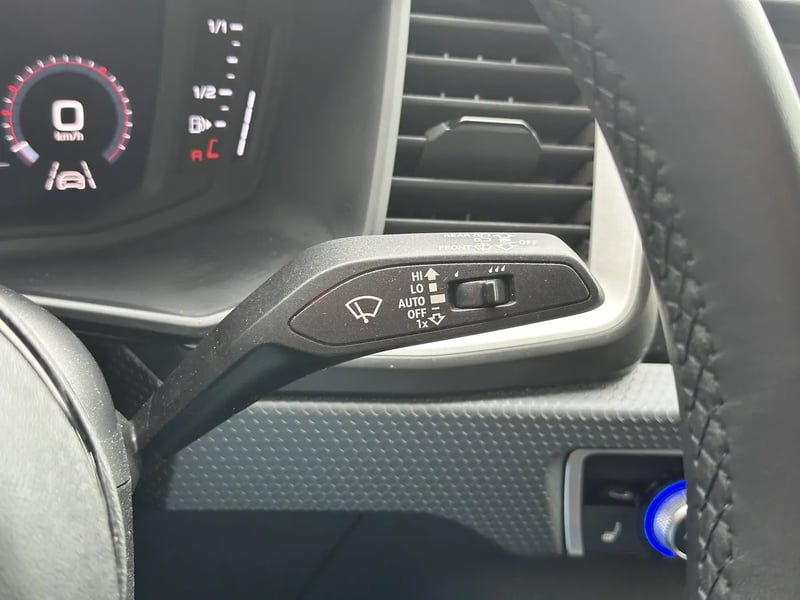 Photo de la voiture AUDI A1 SPORTBACK 25 TFSI 95 ch BVM5 S Line