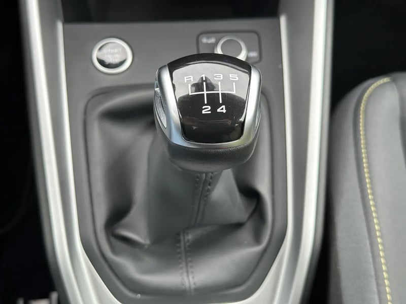 Photo de la voiture AUDI A1 SPORTBACK 25 TFSI 95 ch BVM5 S Line